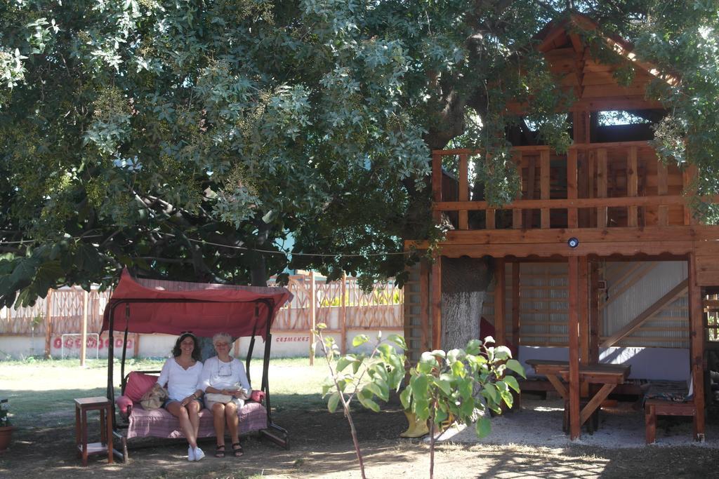 Cesmekes Otel Esterno foto
