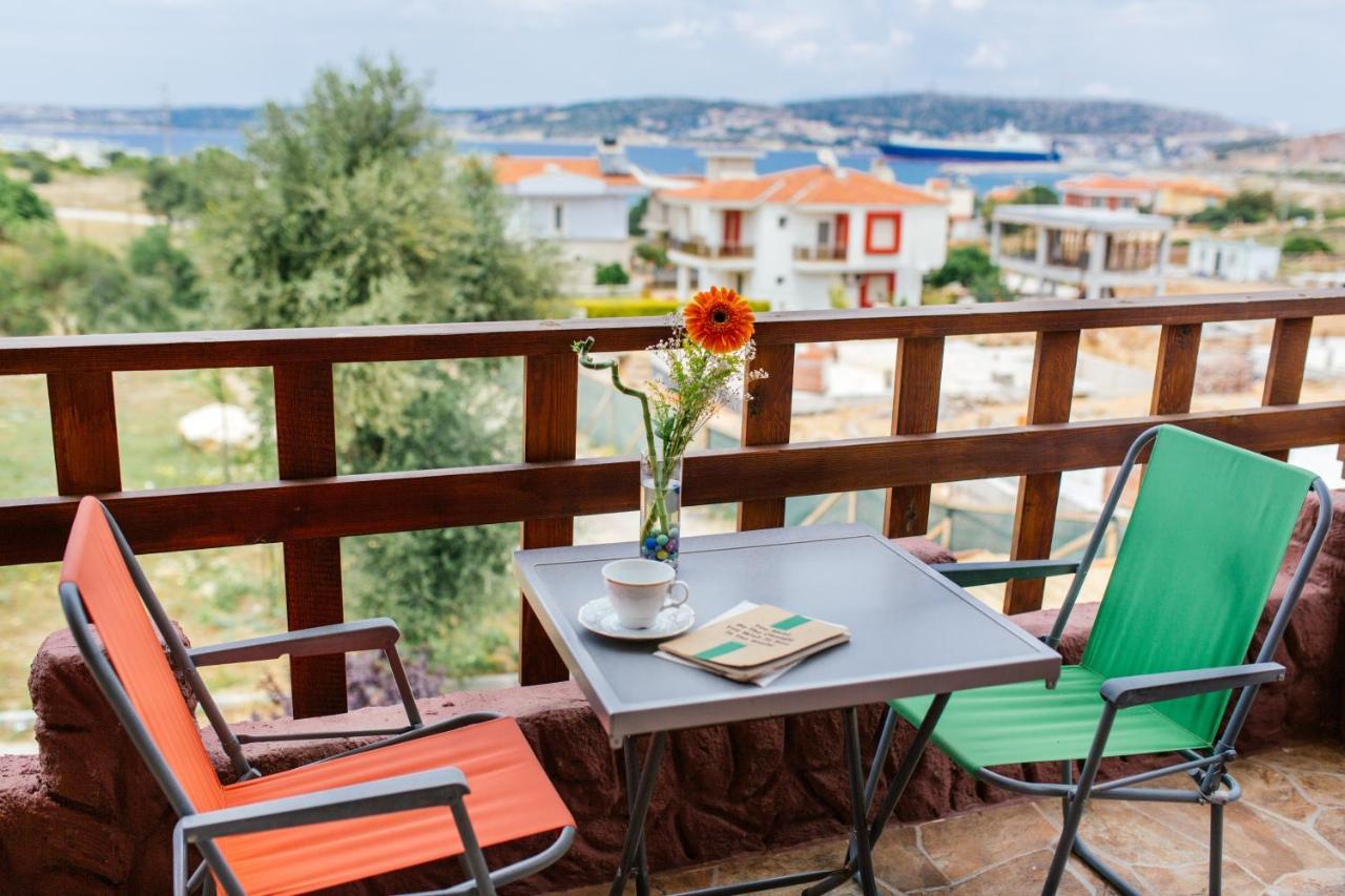 Cesmekes Otel Esterno foto